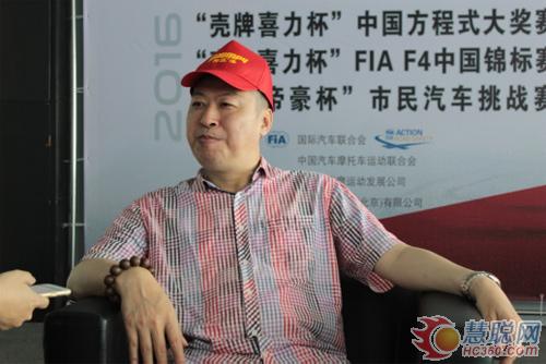 明邦欧美大香蕉网漆营销负责人郑总接受媒体采访